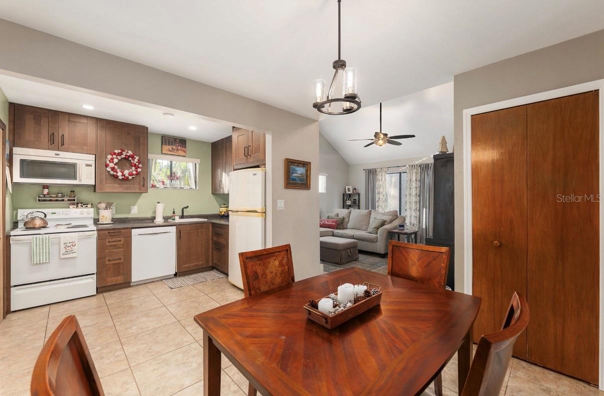 LAS PAMPAS - Residential