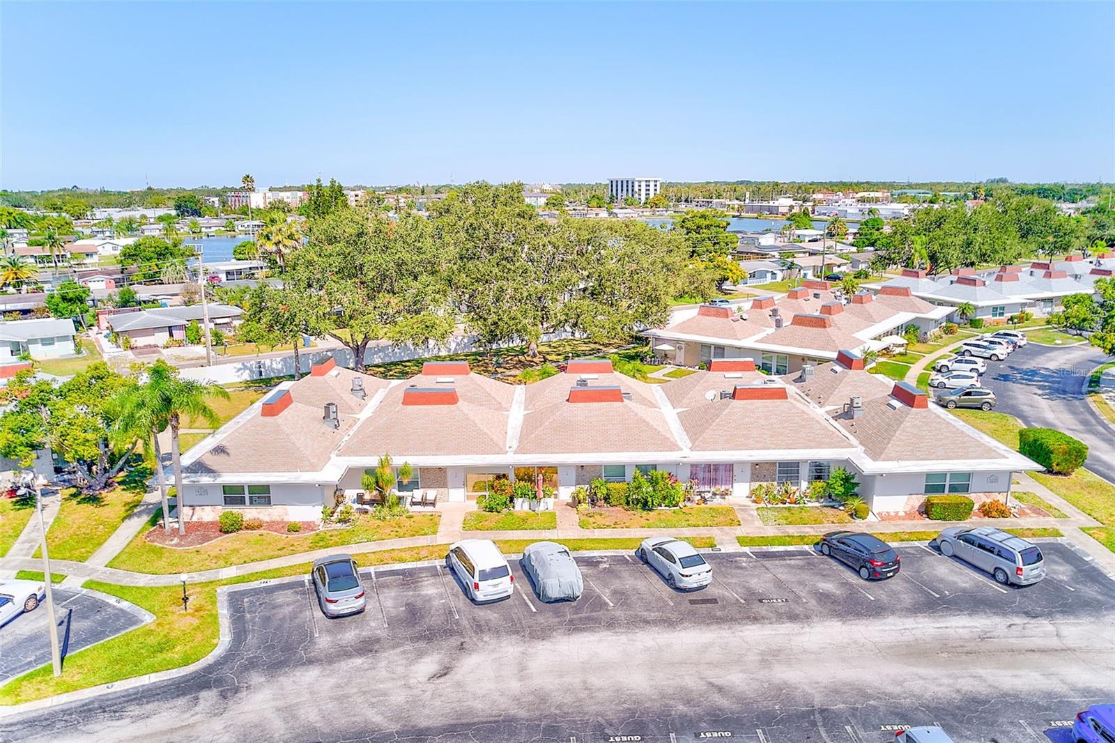 TAHITIAN GARDENS CONDO - Residential