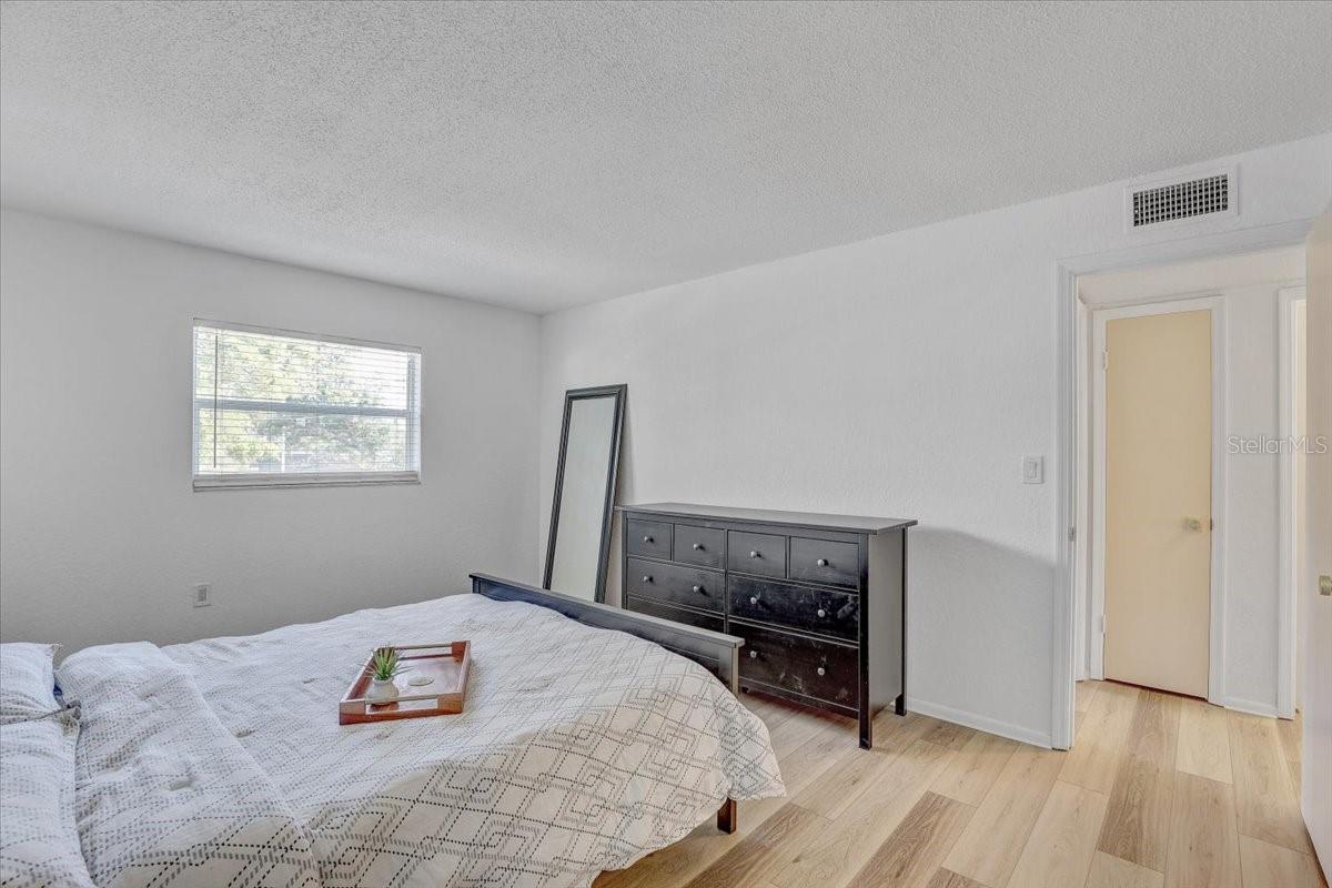 GATEWAY BY THE BAY CONDO - Residential Lease