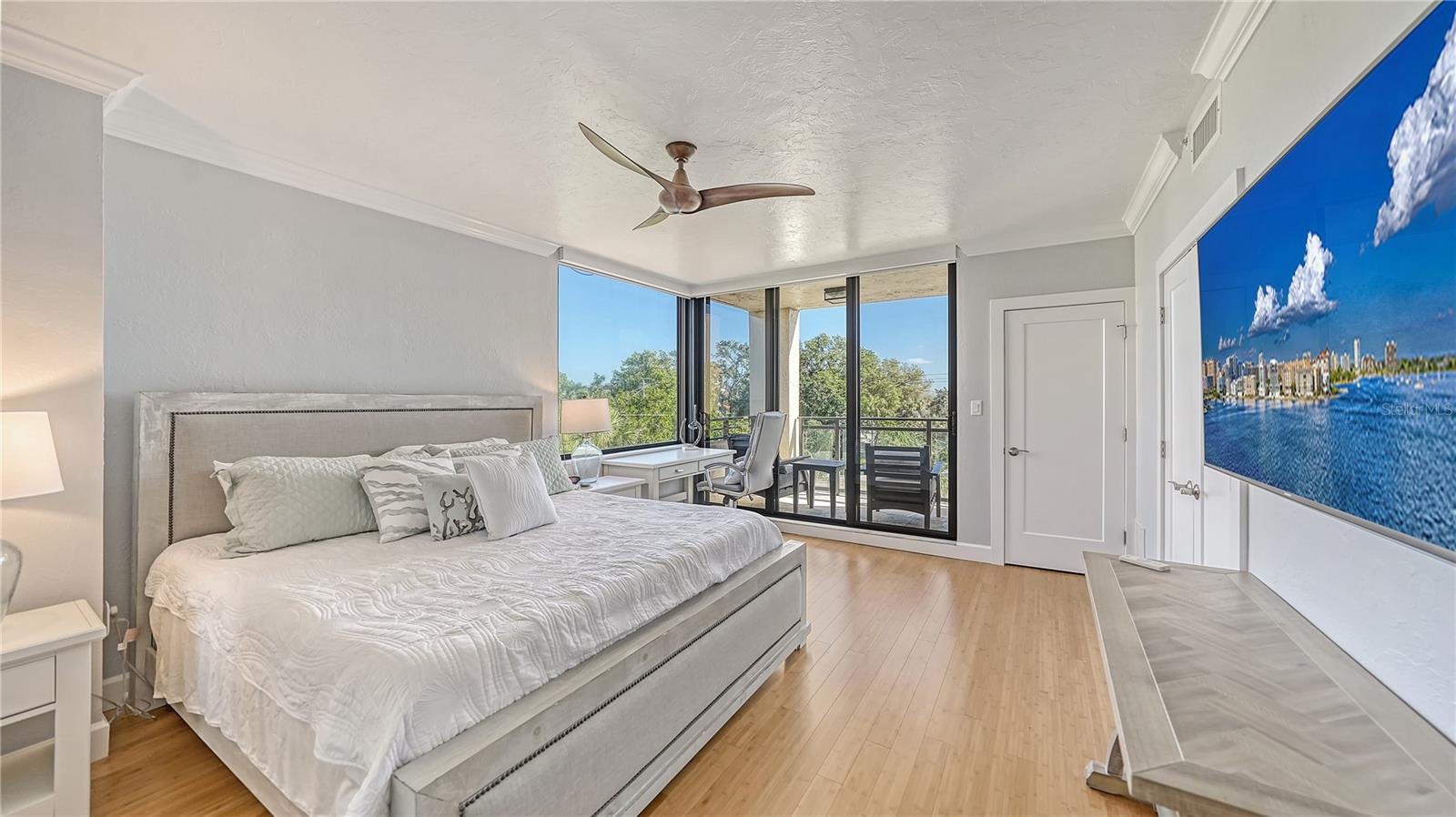 PELICAN HARBOUR & BEACH CLUB AMD - Residential