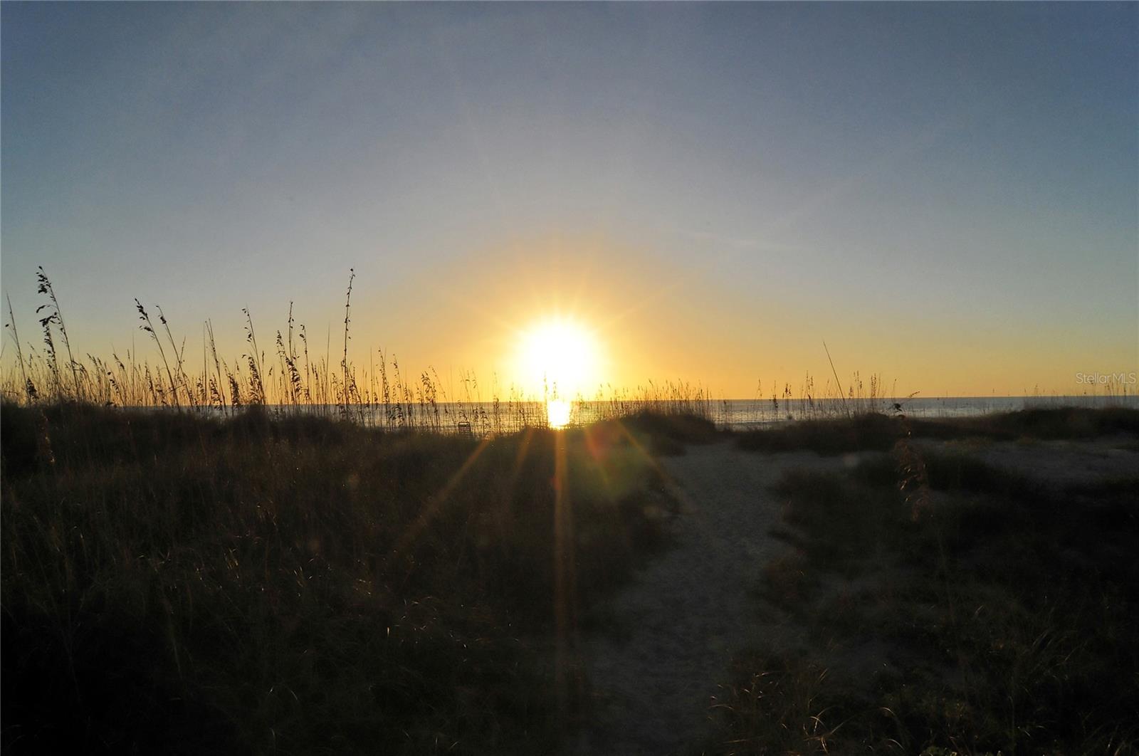 PELICAN HARBOUR & BEACH CLUB AMD - Residential