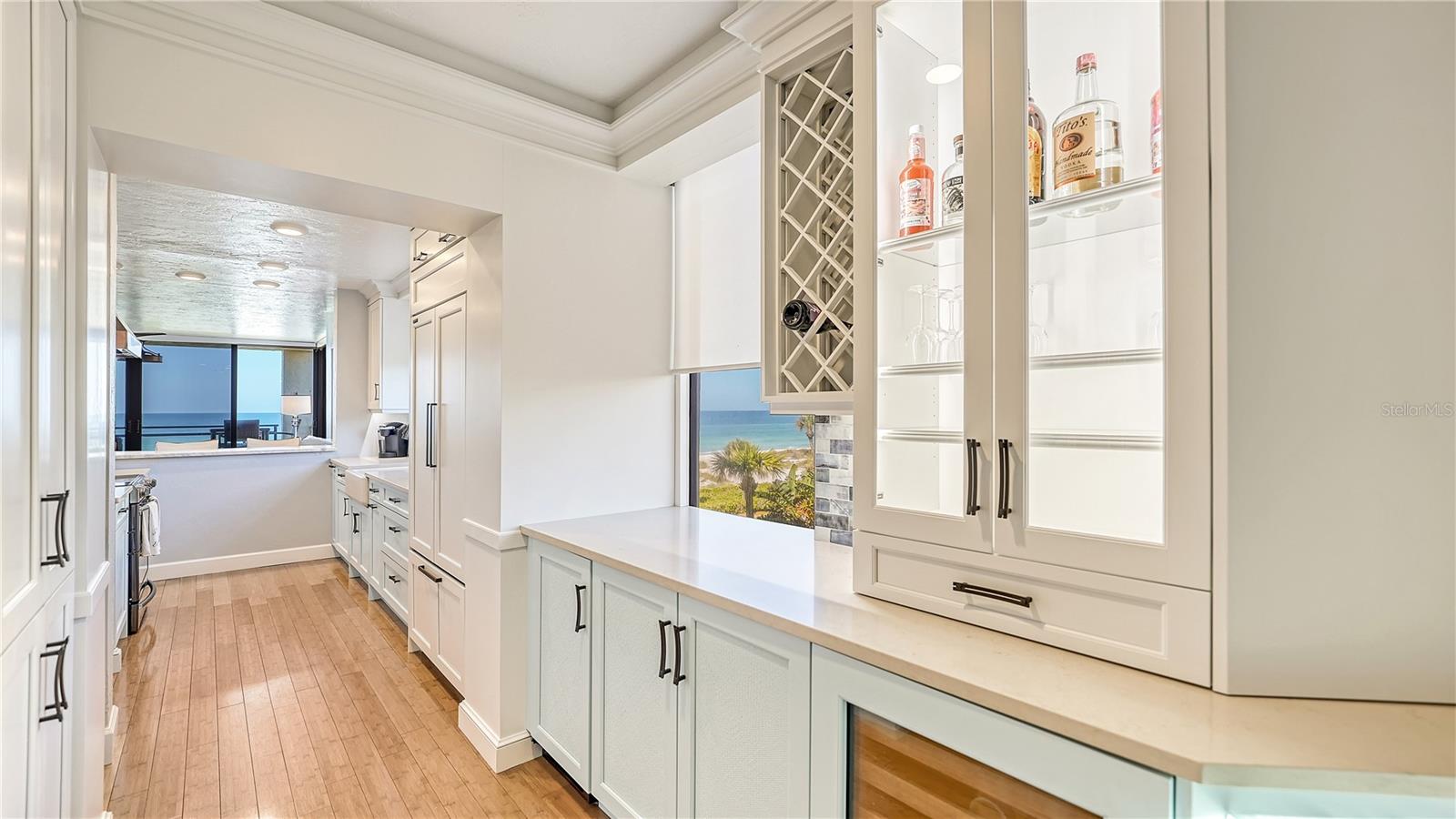 PELICAN HARBOUR & BEACH CLUB AMD - Residential