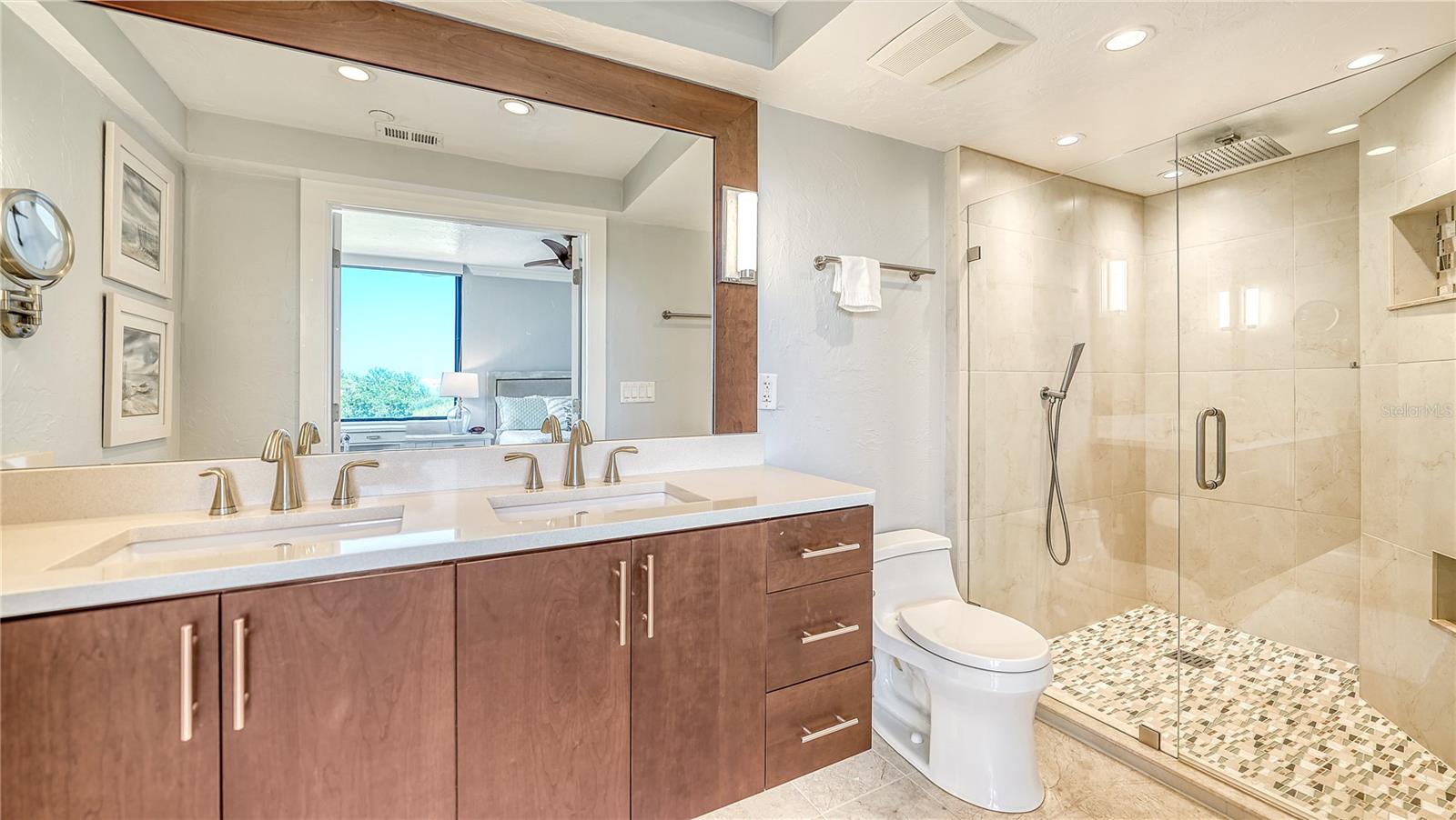 PELICAN HARBOUR & BEACH CLUB AMD - Residential