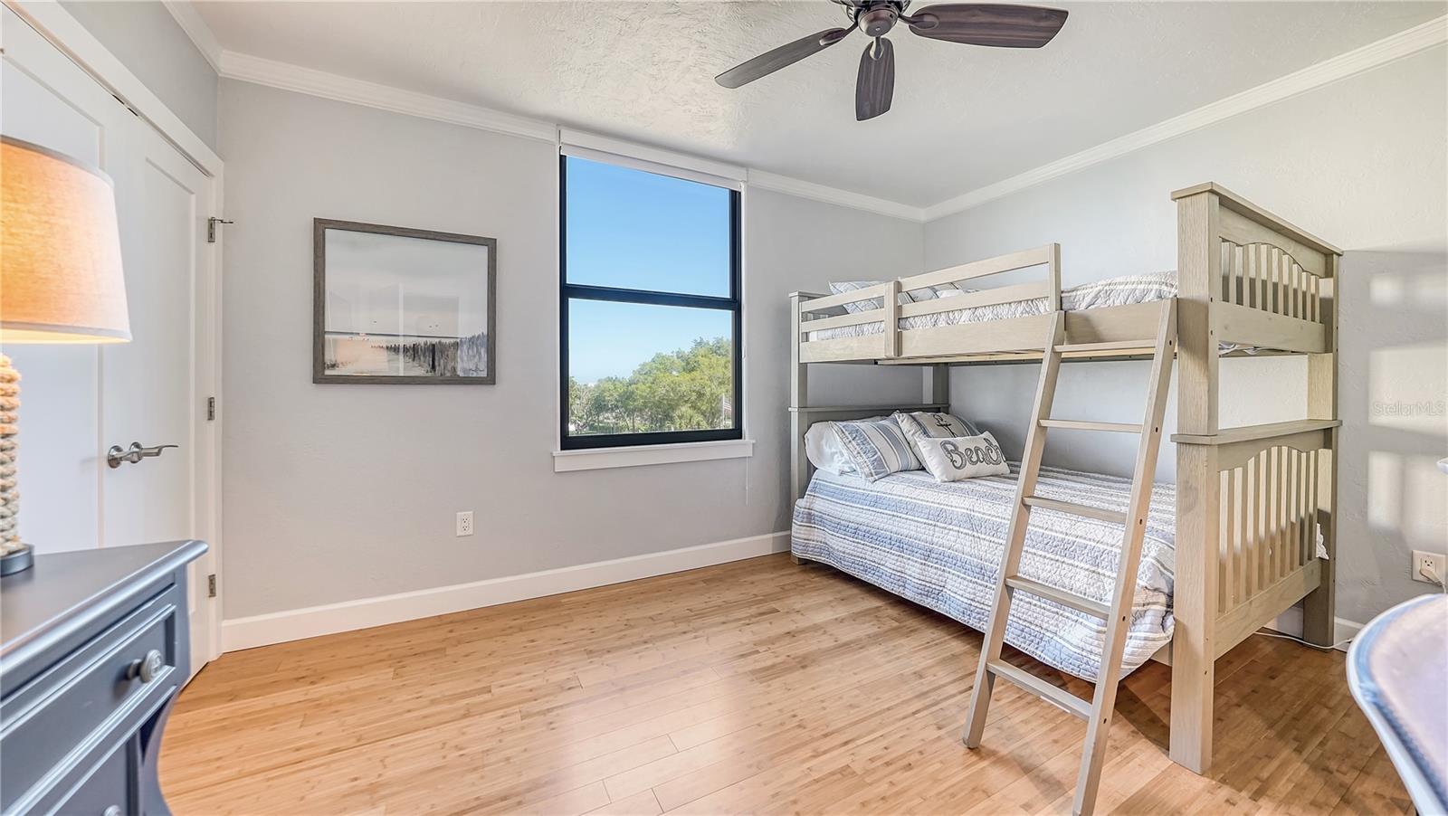 PELICAN HARBOUR & BEACH CLUB AMD - Residential