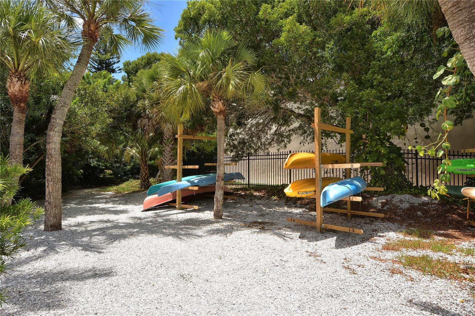 PELICAN HARBOUR & BEACH CLUB AMD - Residential