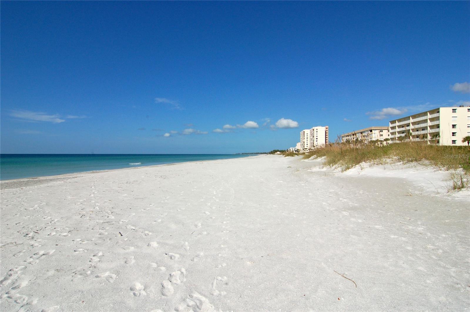 PELICAN HARBOUR & BEACH CLUB AMD - Residential