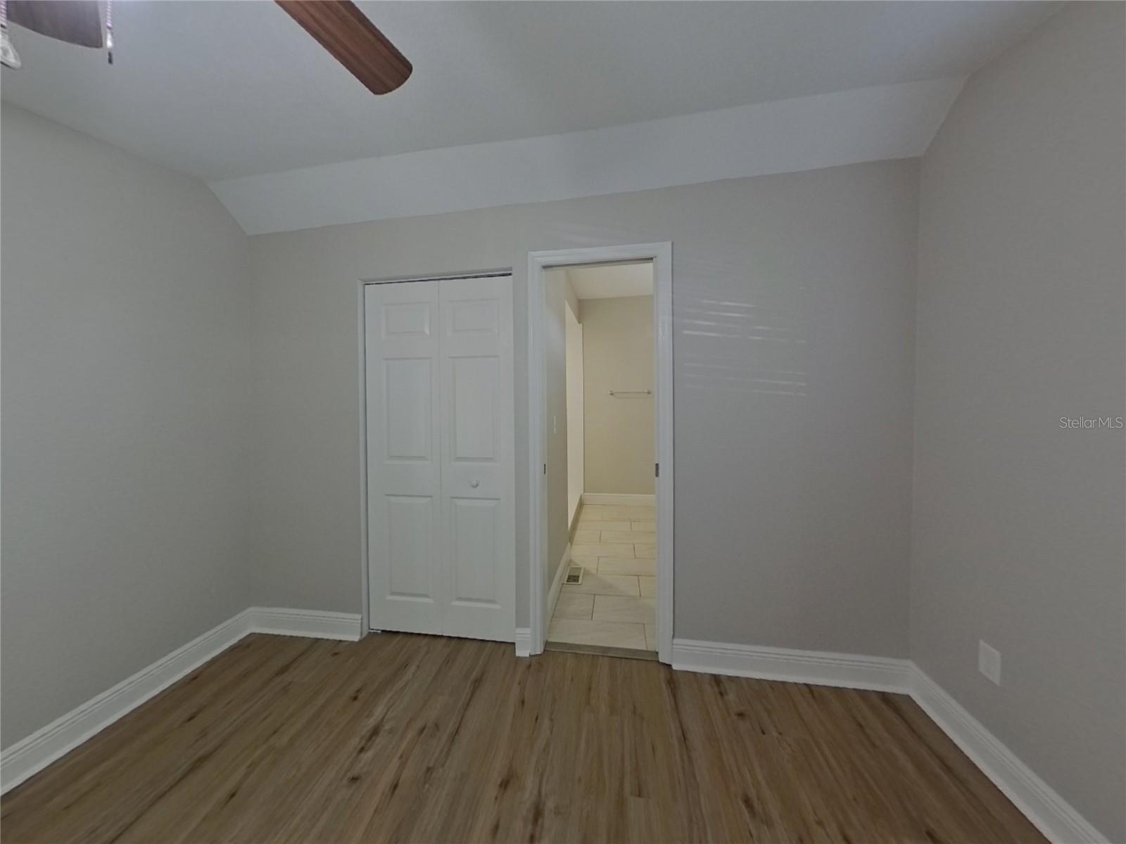 LAUGHNERS SUB - Residential Lease