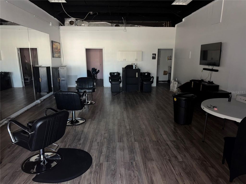 Photo of 125 NW 23rd Avenue, Gainesville, FL 32609 (MLS # GC536826)