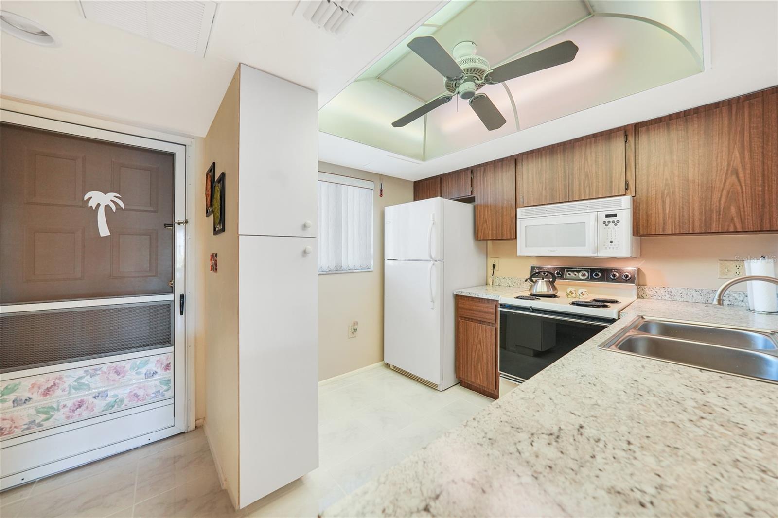 LAKESHORE CHARLOTTE COUNTY PH 03 - Residential