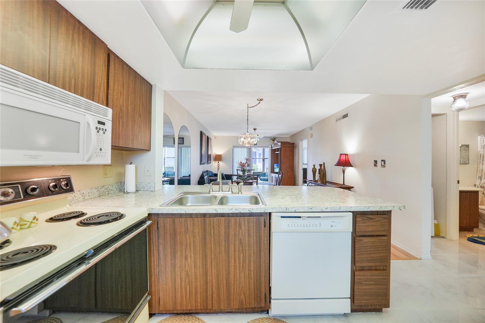 LAKESHORE CHARLOTTE COUNTY PH 03 - Residential