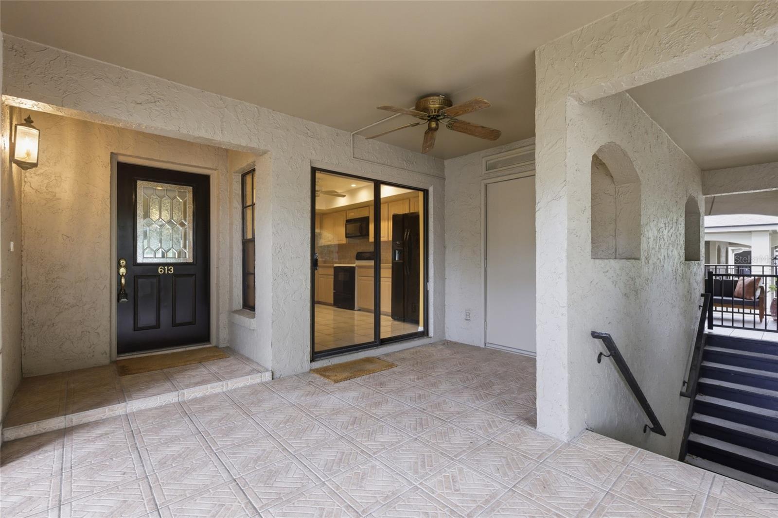 1055 KENSINGTON PARK DRIVE 613