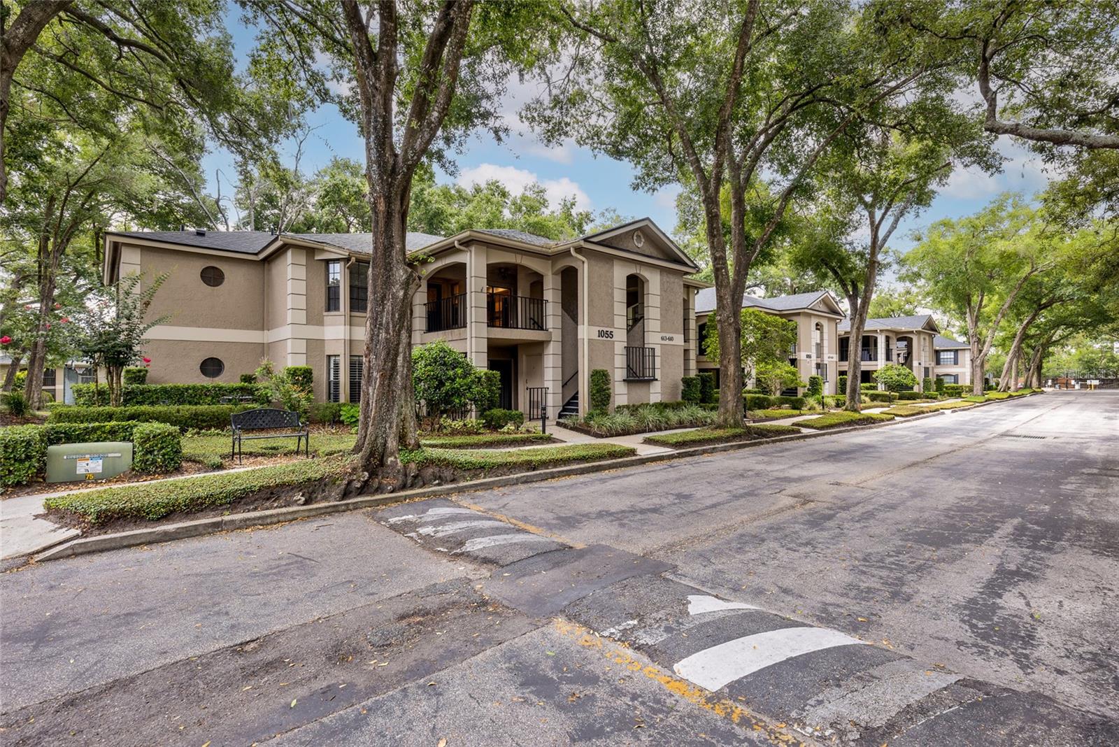 1055 KENSINGTON PARK DRIVE 613