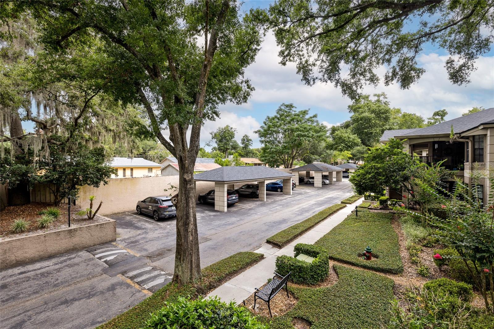 1055 KENSINGTON PARK DRIVE 613