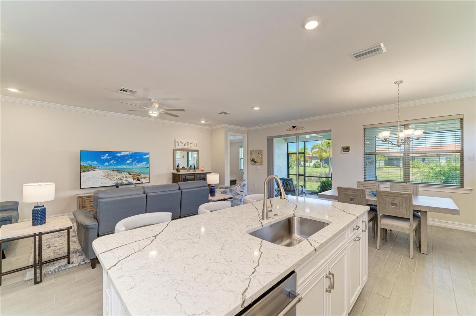 TOSCANA ISLES - Residential