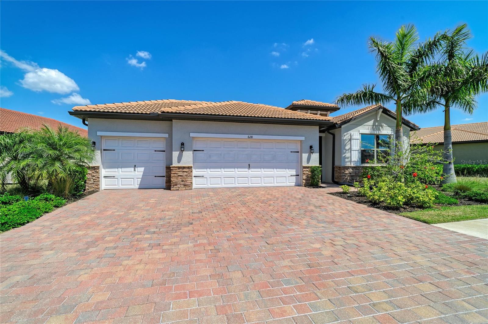 TOSCANA ISLES - Residential