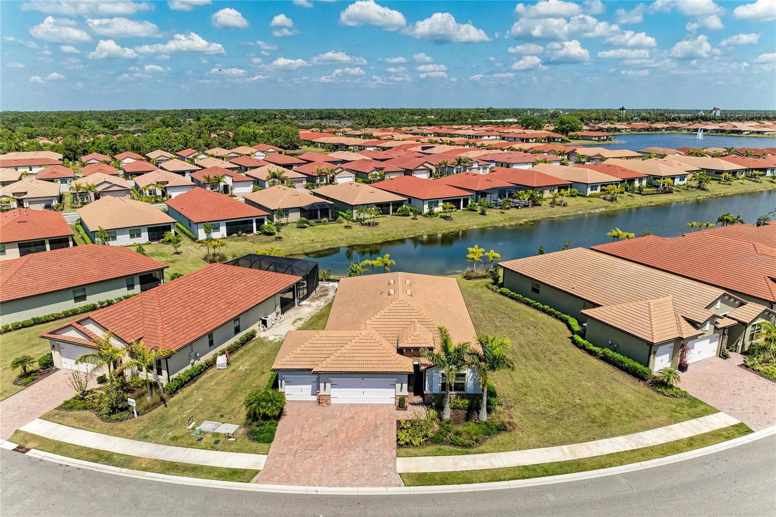 TOSCANA ISLES - Residential