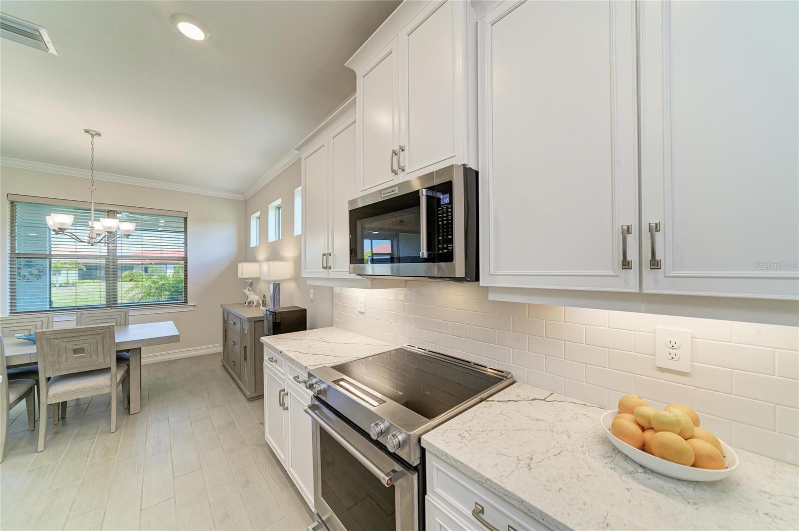 TOSCANA ISLES - Residential