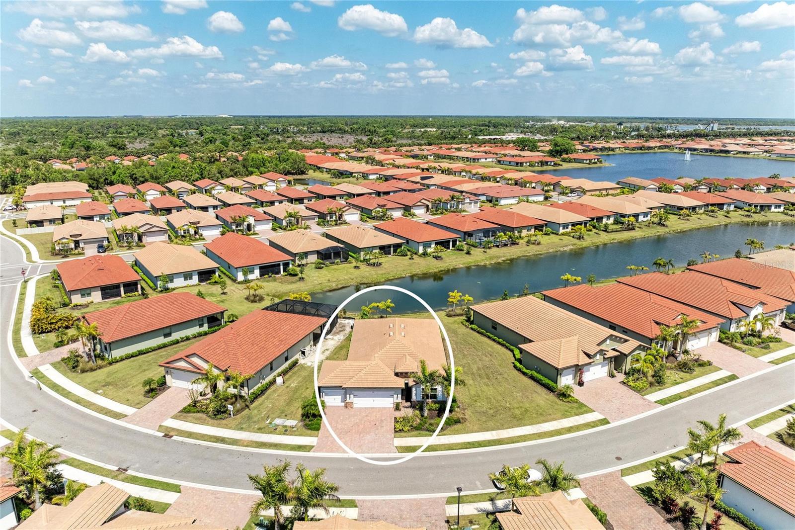 TOSCANA ISLES - Residential