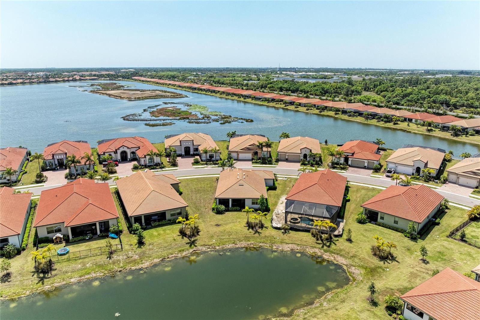 TOSCANA ISLES - Residential