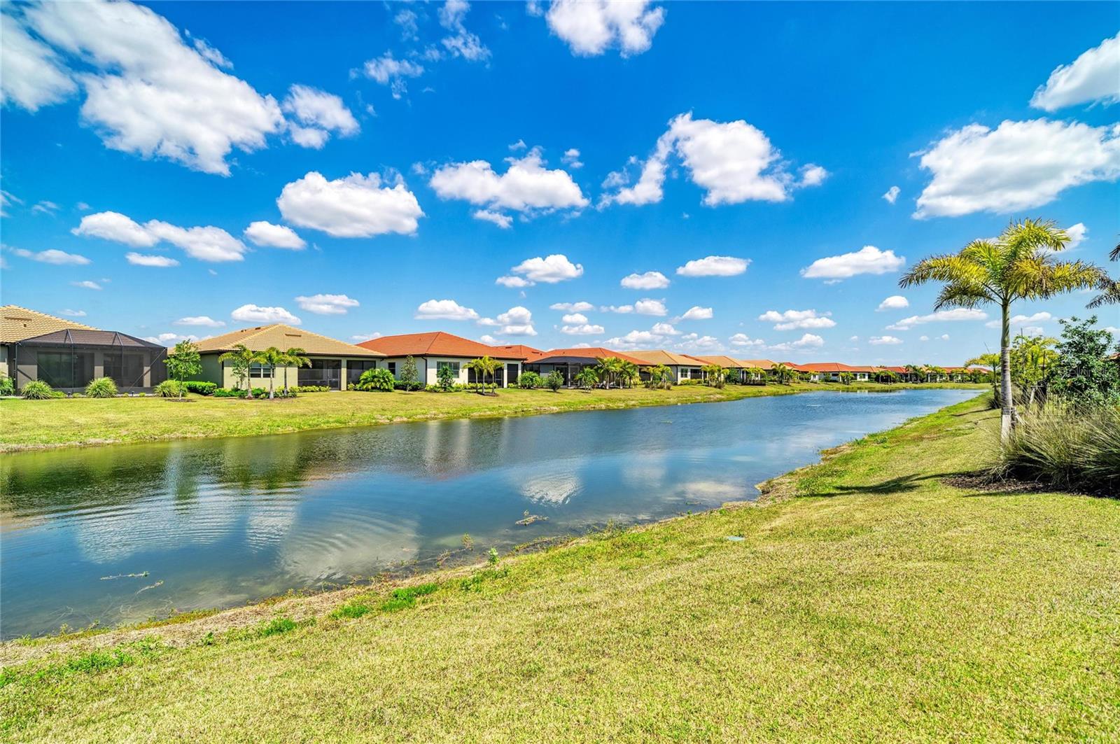 TOSCANA ISLES - Residential