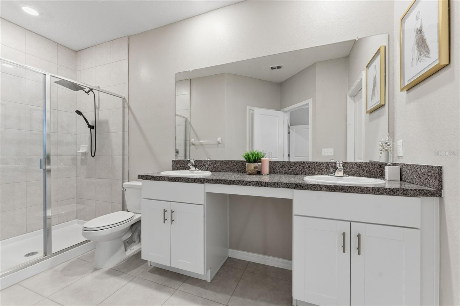 EPPERSON NORTH TWNHMS PH 4 - Residential