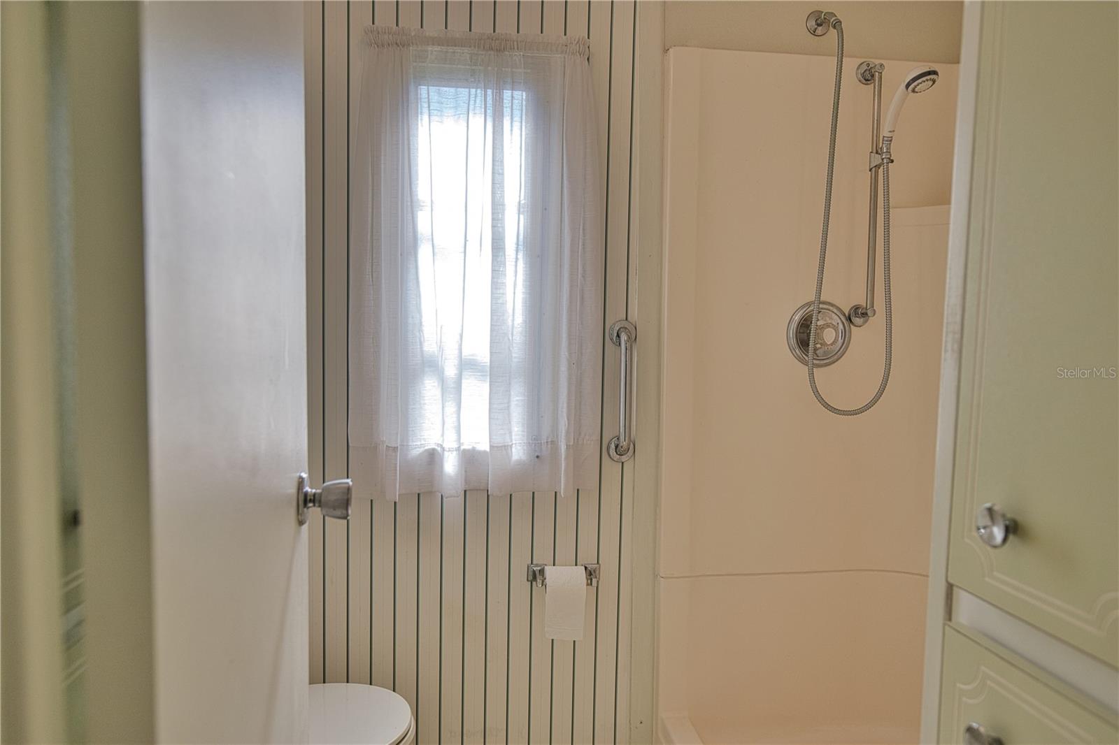 LA CASA MHP CO-OP - Residential