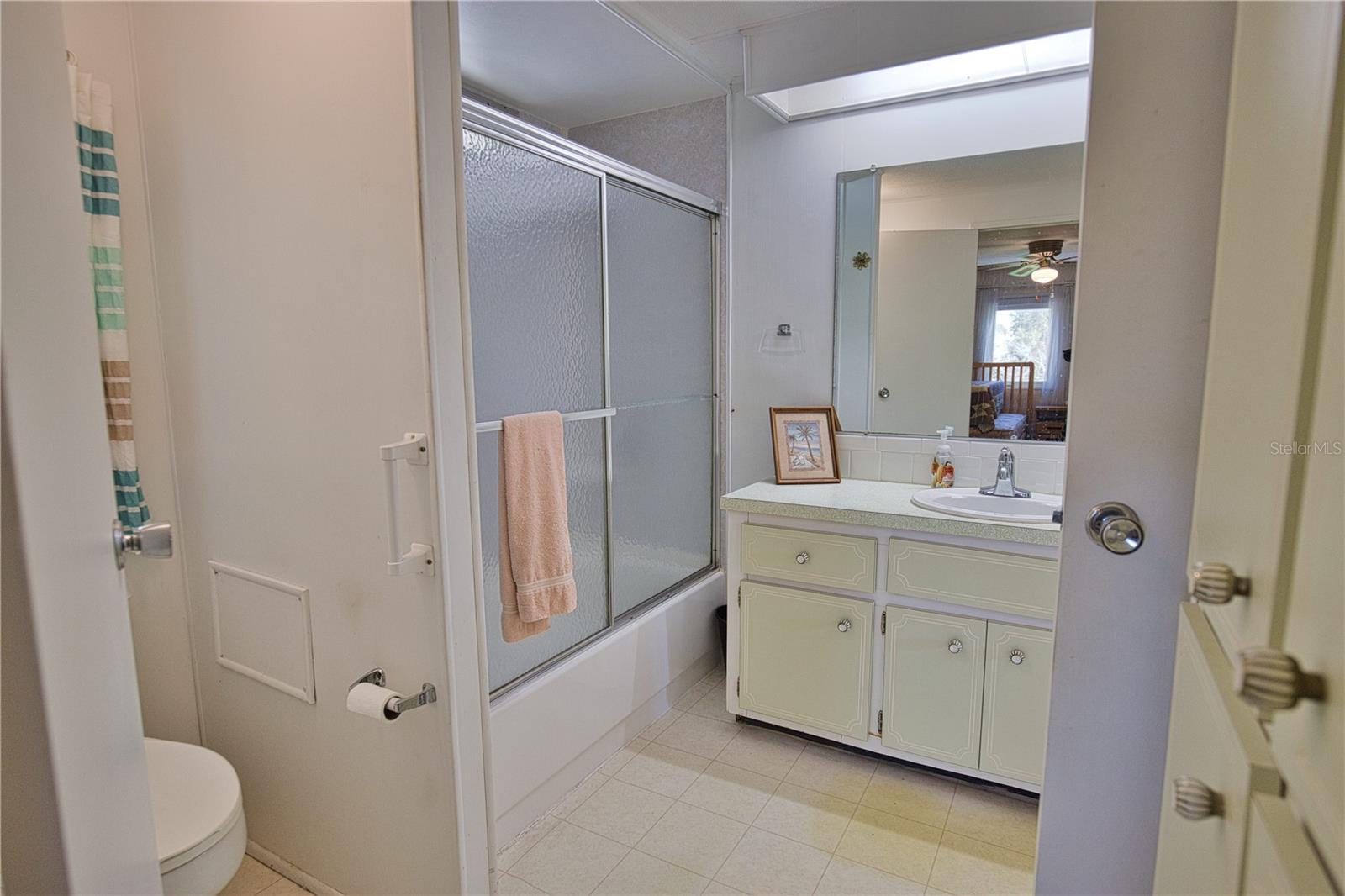 LA CASA MHP CO-OP - Residential