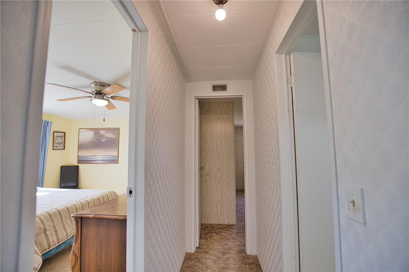 LA CASA MHP CO-OP - Residential