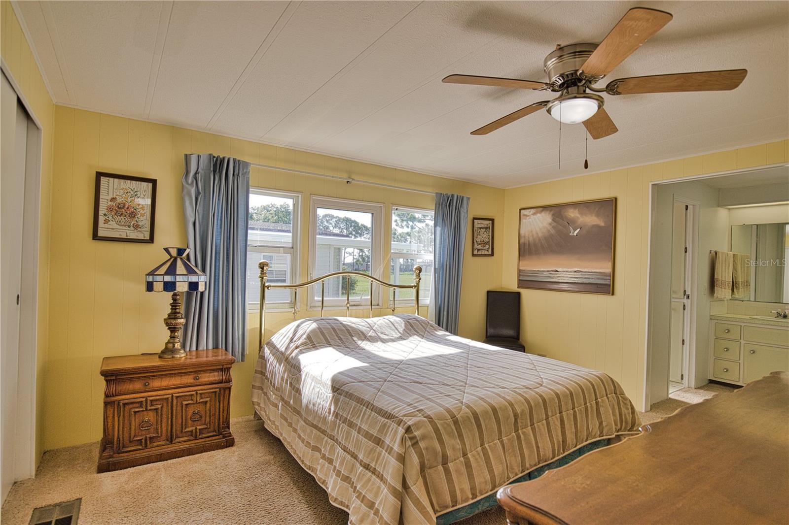 LA CASA MHP CO-OP - Residential