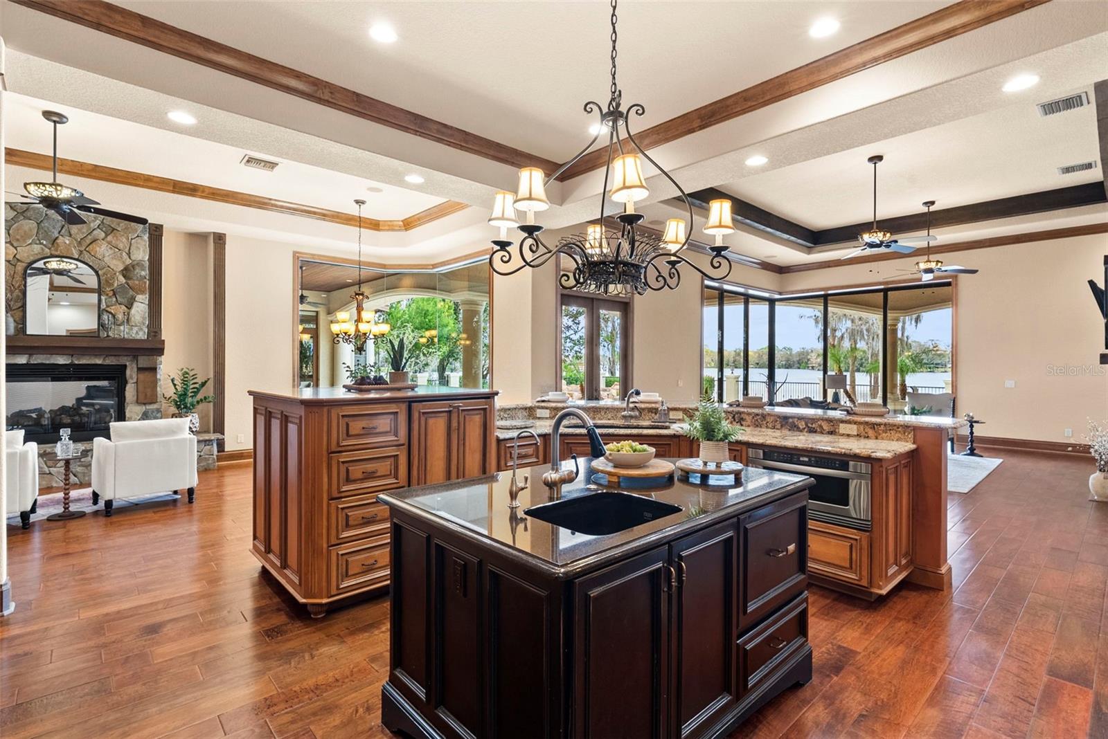 NORTHBRIDGE AT LAKE PRETTY - Residential