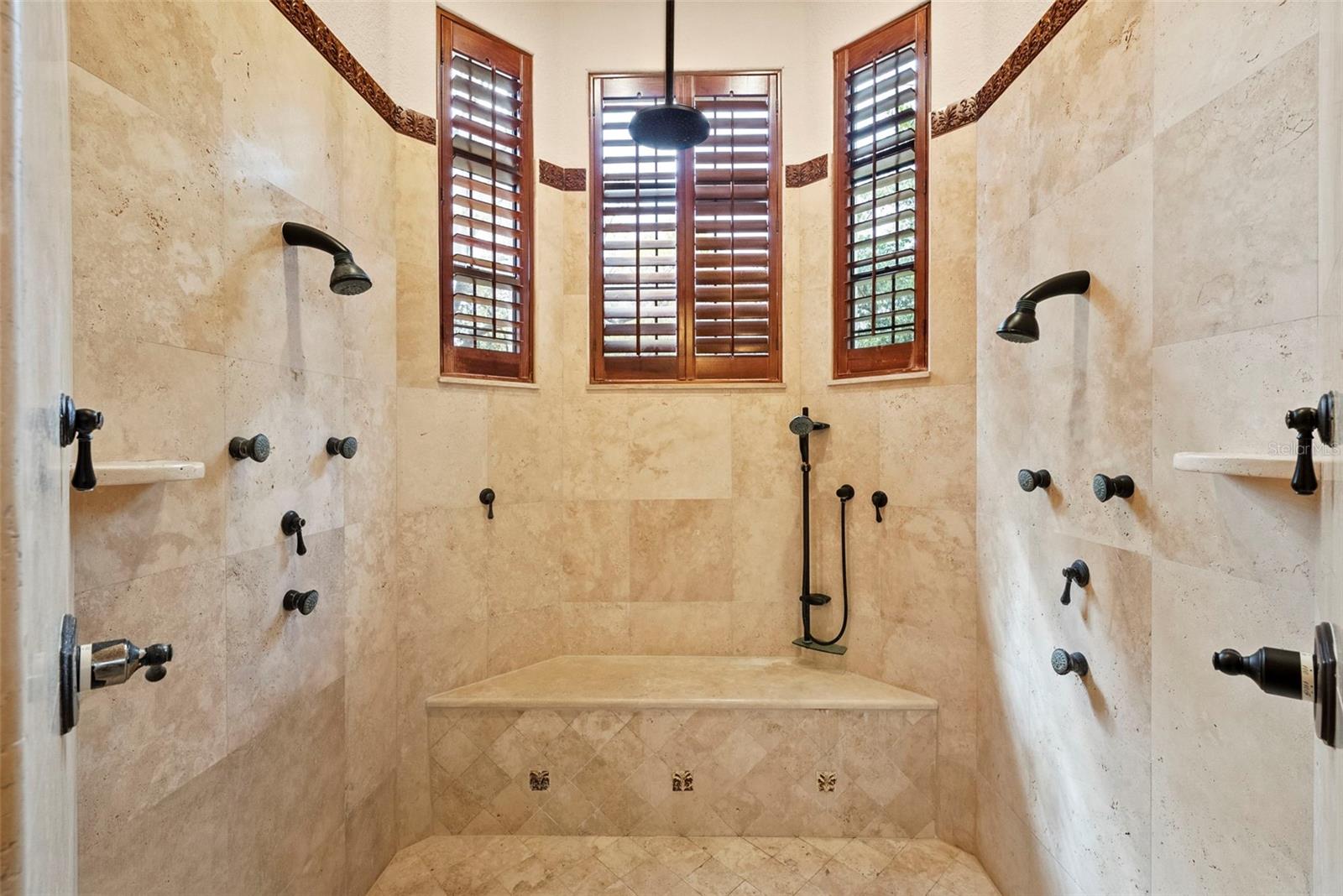 NORTHBRIDGE AT LAKE PRETTY - Residential