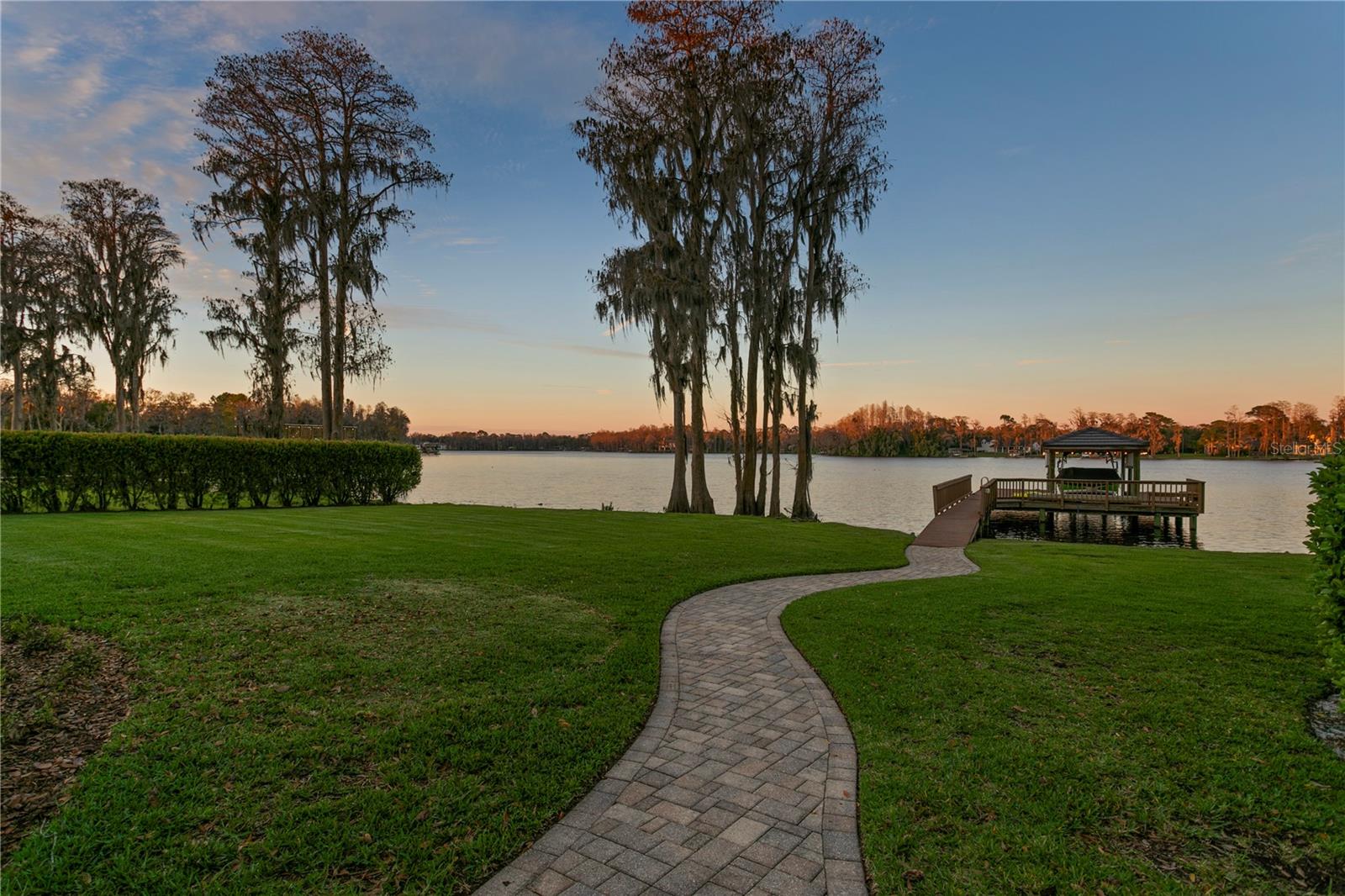 NORTHBRIDGE AT LAKE PRETTY - Residential