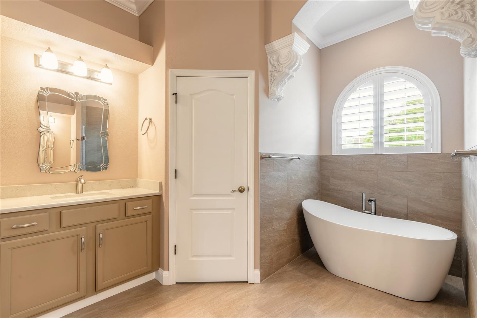 PROMENADE PARKE - Residential