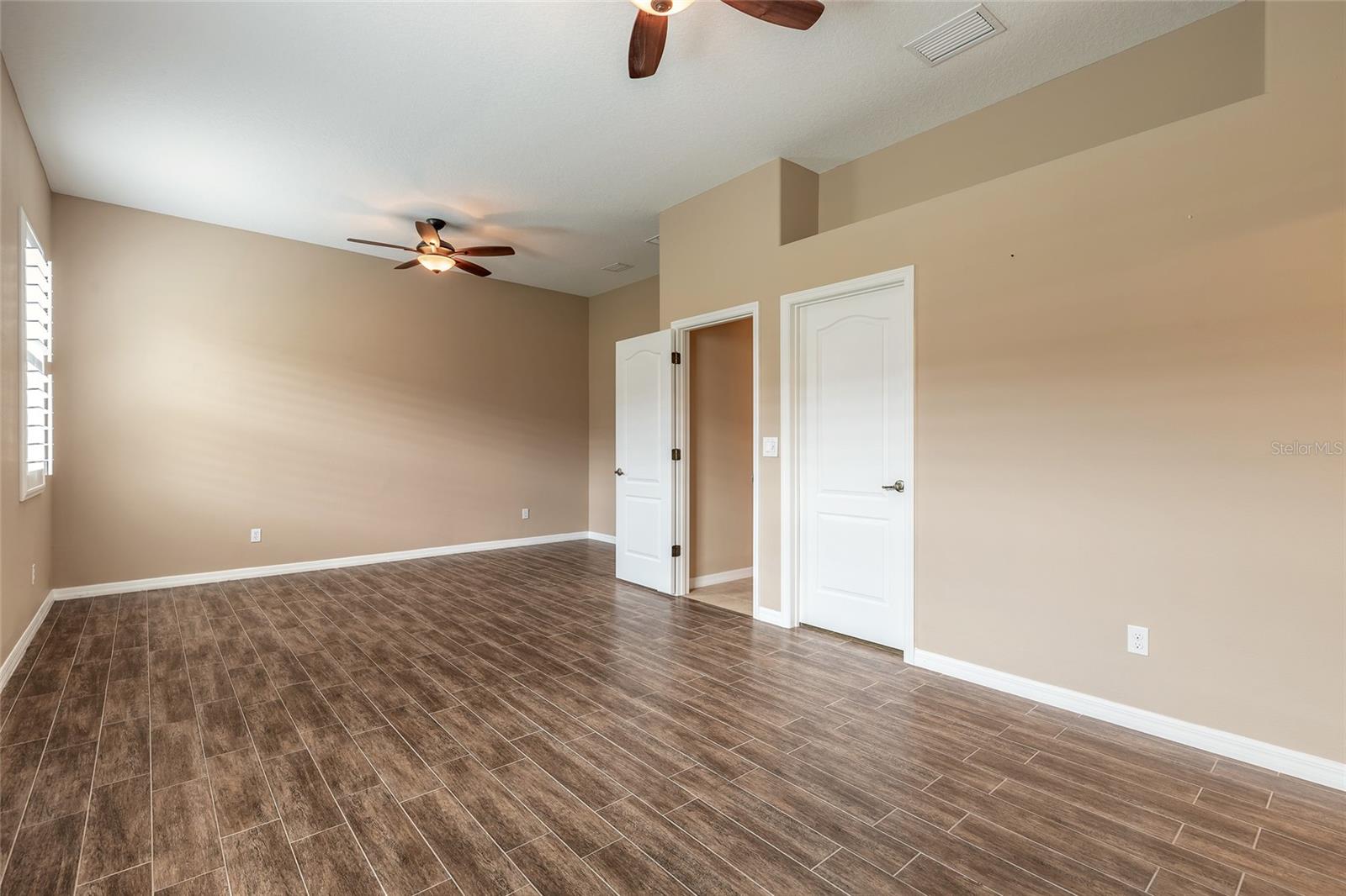 PROMENADE PARKE - Residential