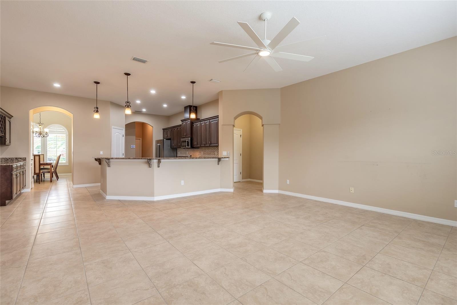 PROMENADE PARKE - Residential