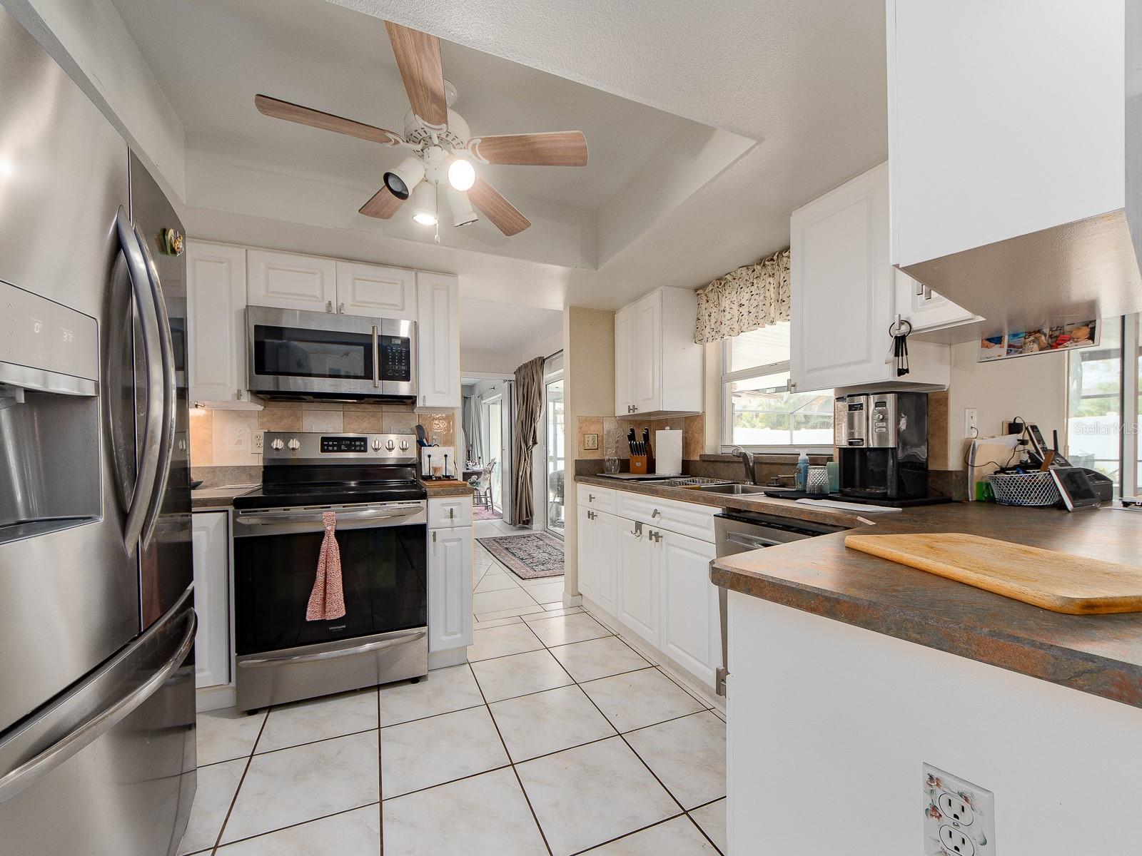 BAY HARBOR ESTATES - Residential