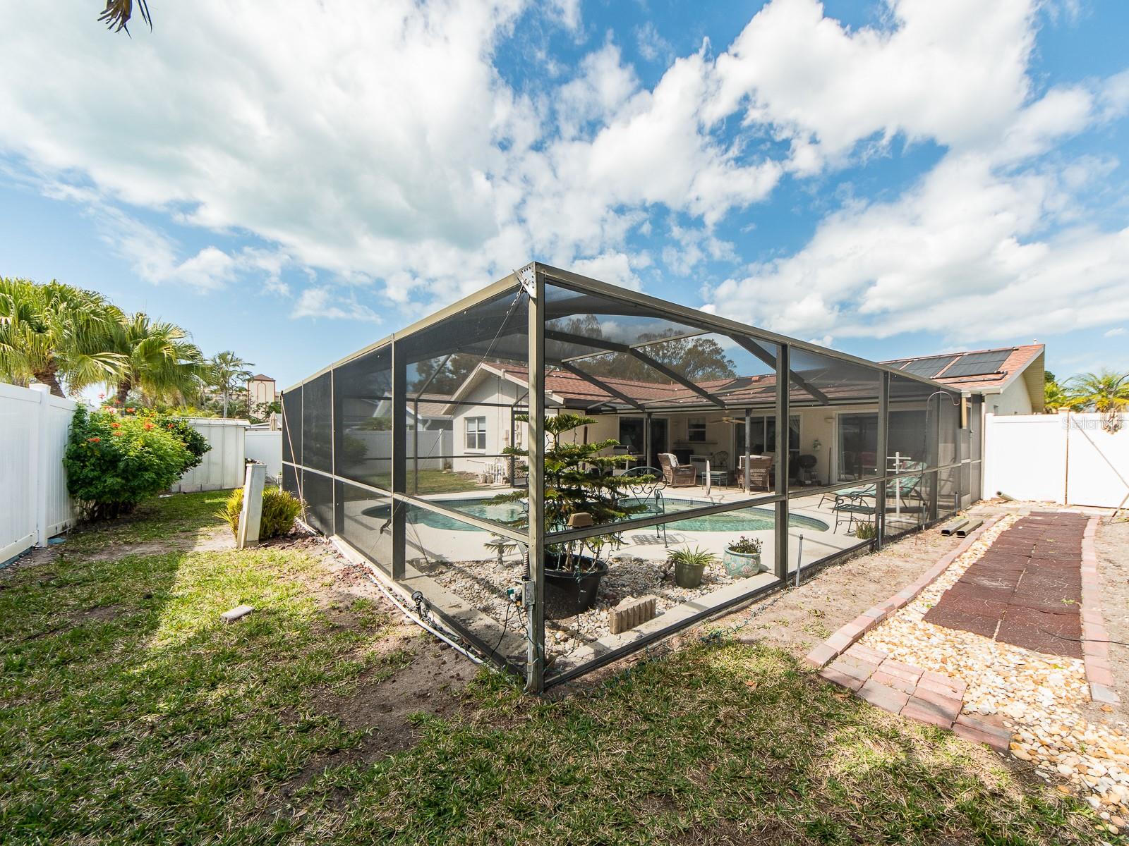 BAY HARBOR ESTATES - Residential