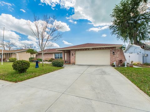 Photo of 14370 91st Avenue, Seminole, FL 33776 (MLS # TB8482051)