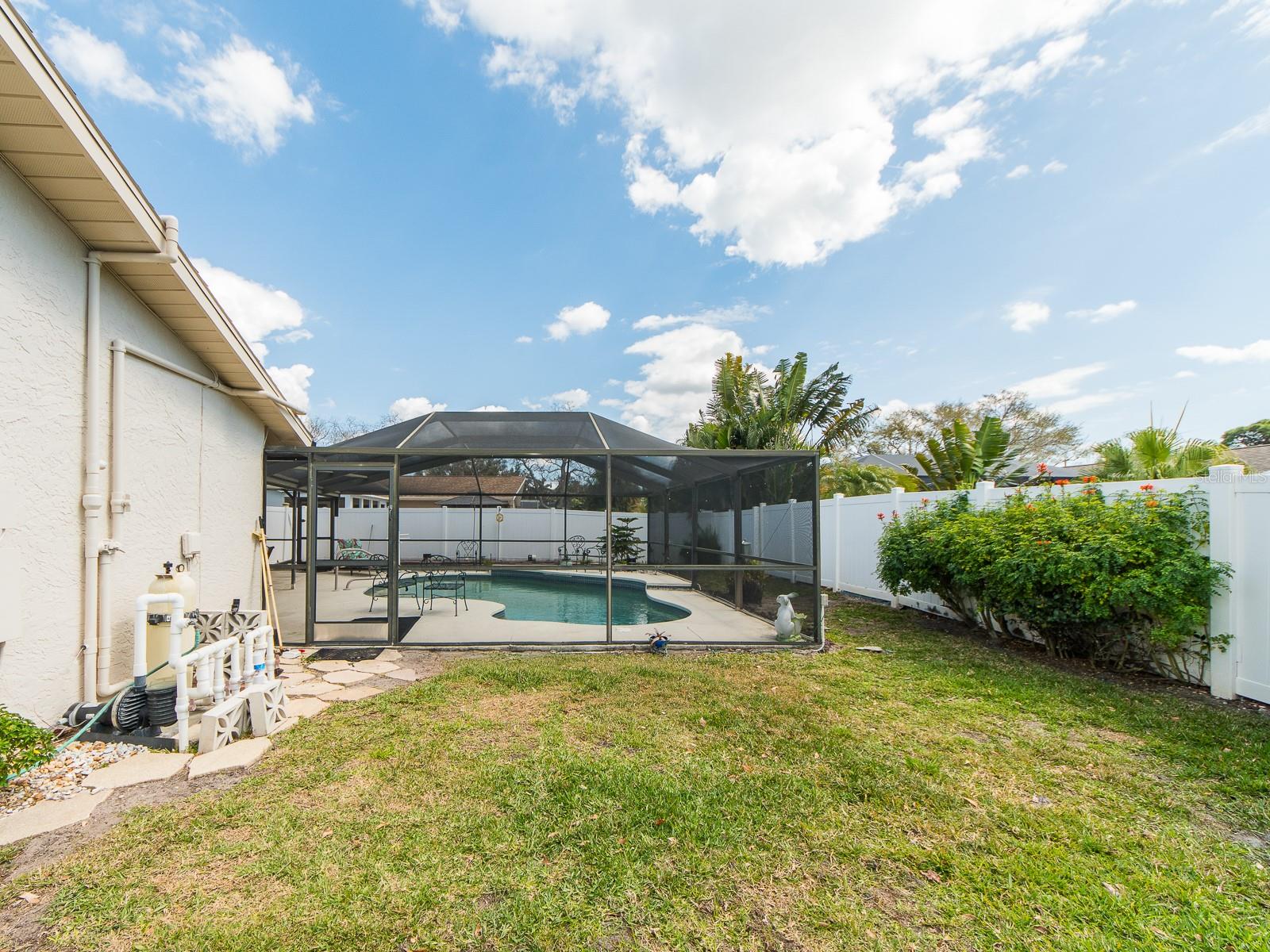 BAY HARBOR ESTATES - Residential