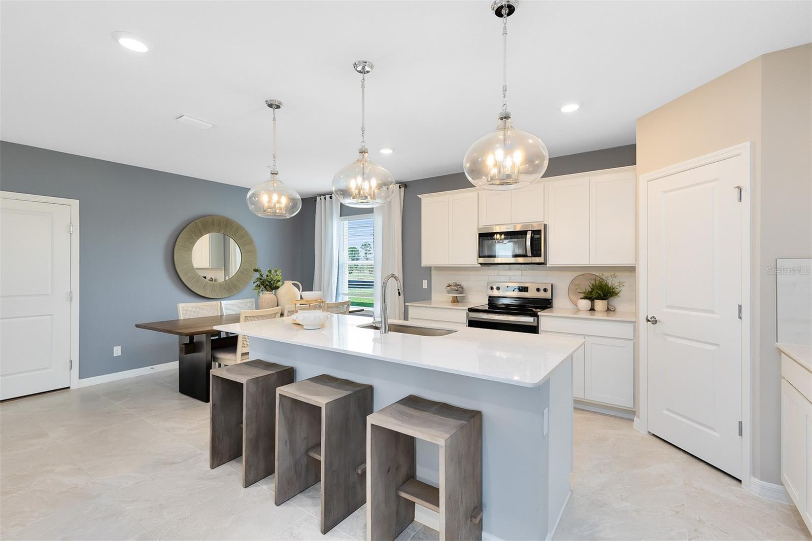 5069 STARLING BIRD LANE