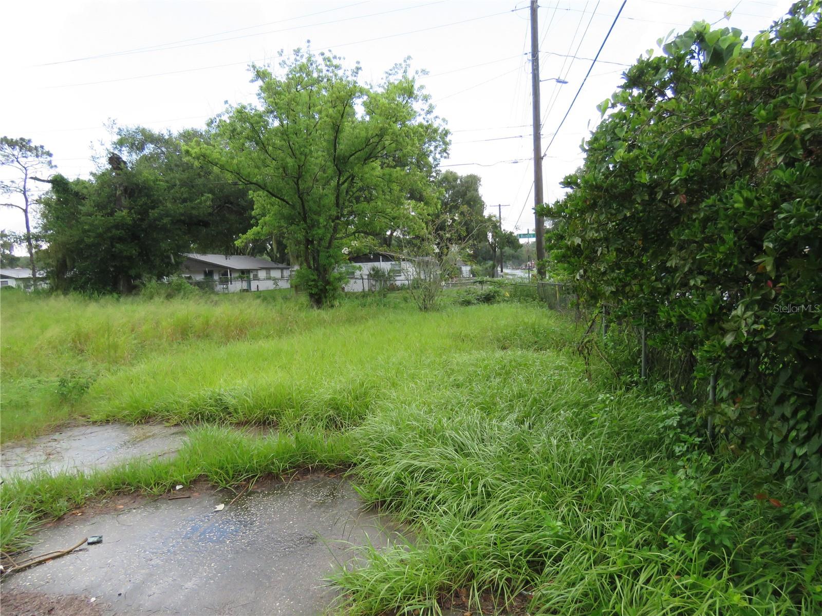 MERRIN & DEVANES ADD - Land