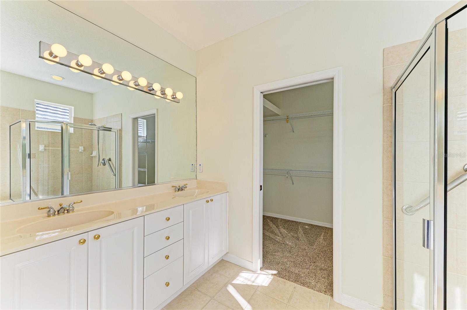 LAKEWOOD RANCH COUNTRY CLUB VILLAGE D 1 - Residential