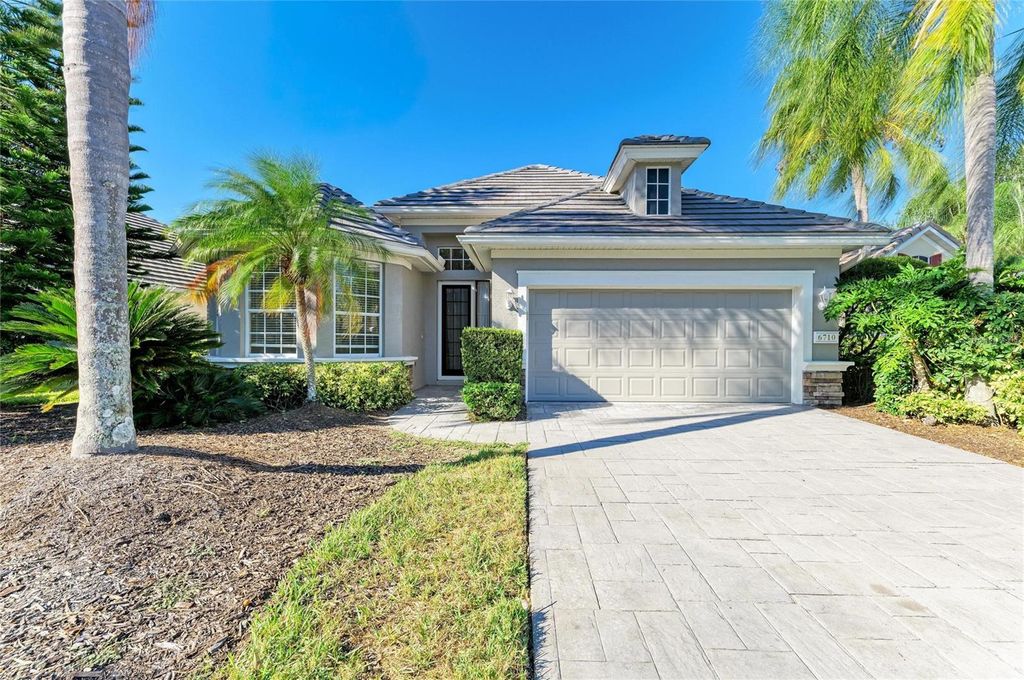 Photo of 6710 Pebble Beach Way, Lakewood Ranch, FL 34202 (MLS # A4668955)