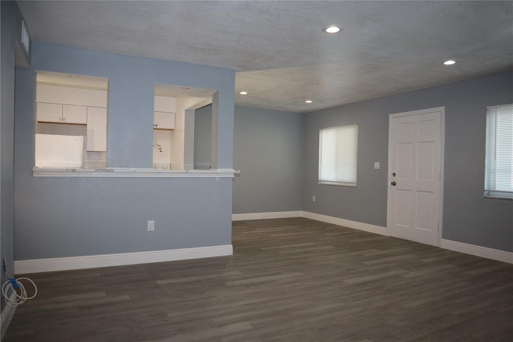 Photo of 350 79th Avenue N #236, St Petersburg, FL 33702 (MLS # TB8420006)