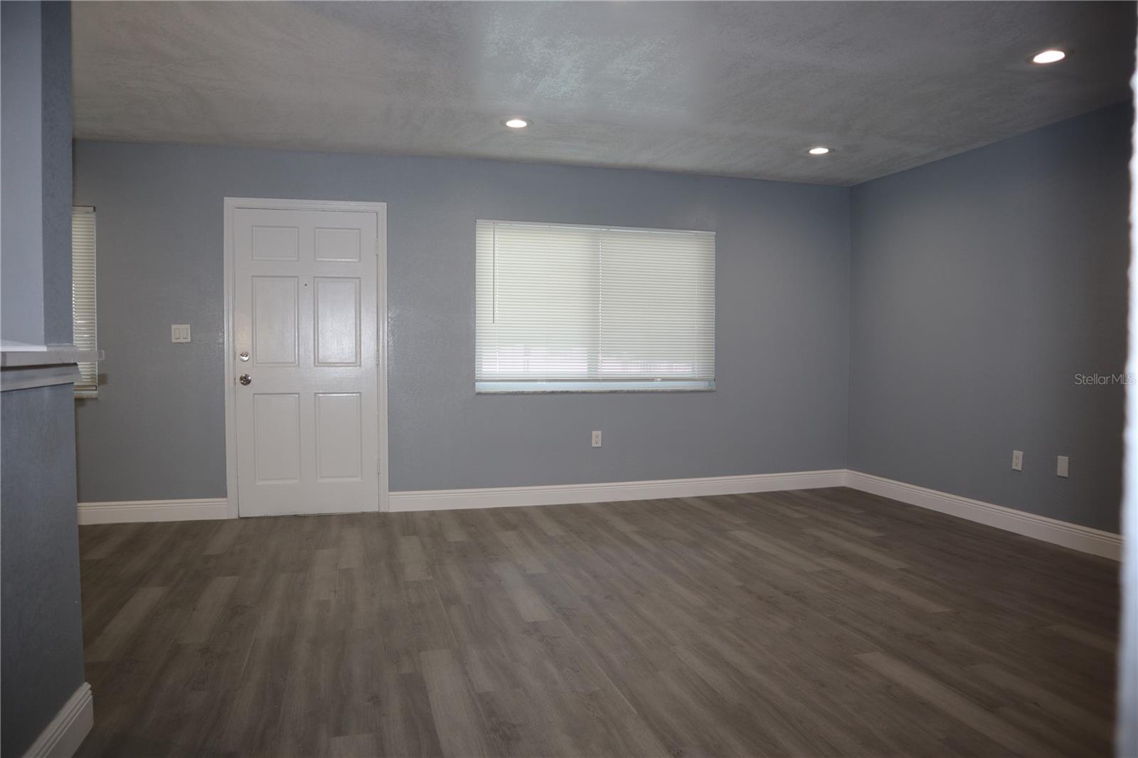 350 79TH AVENUE N 236