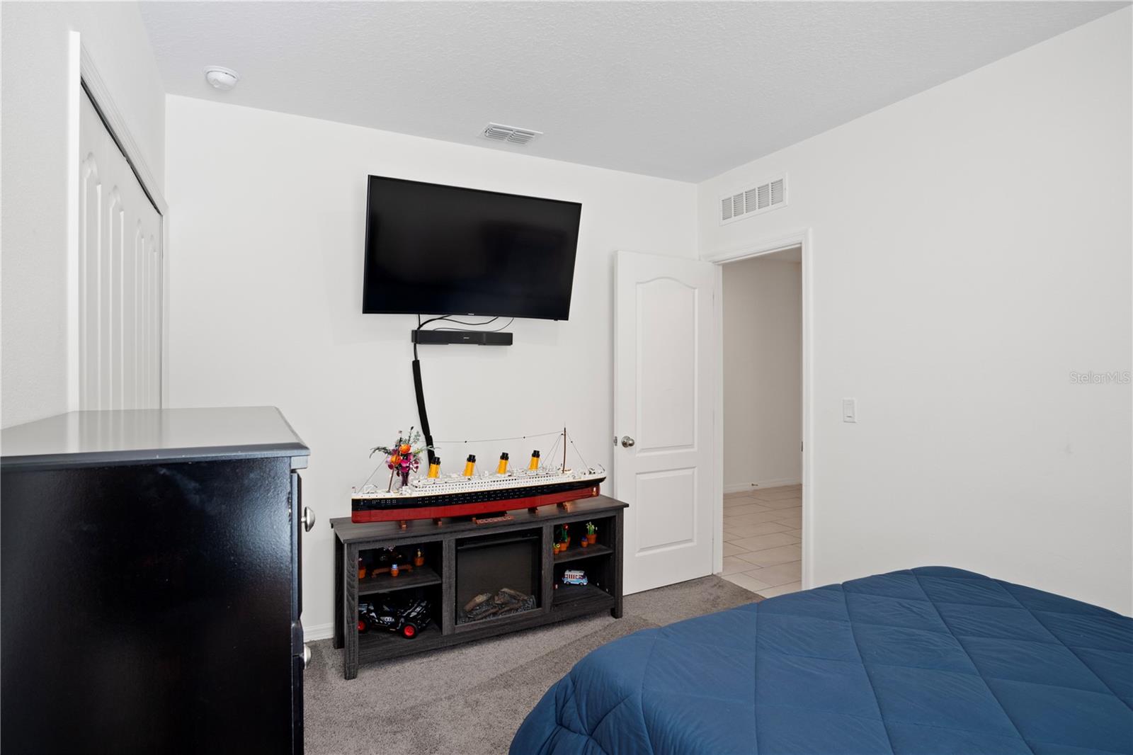 SILVER EAGLE RESERVE - Residential