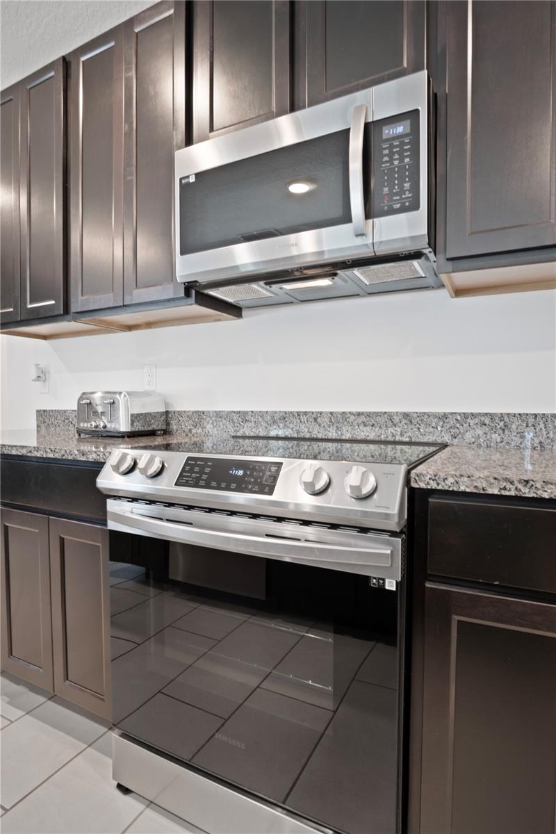 SILVER EAGLE RESERVE - Residential