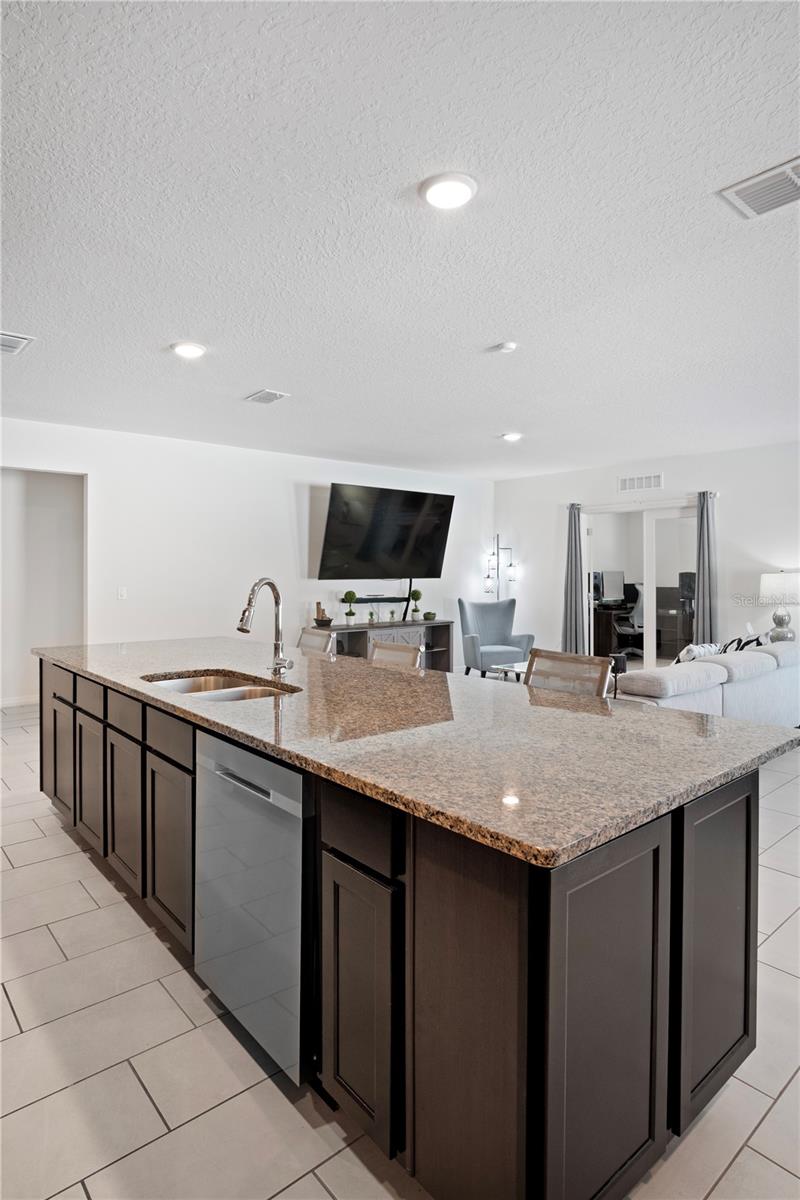 SILVER EAGLE RESERVE - Residential