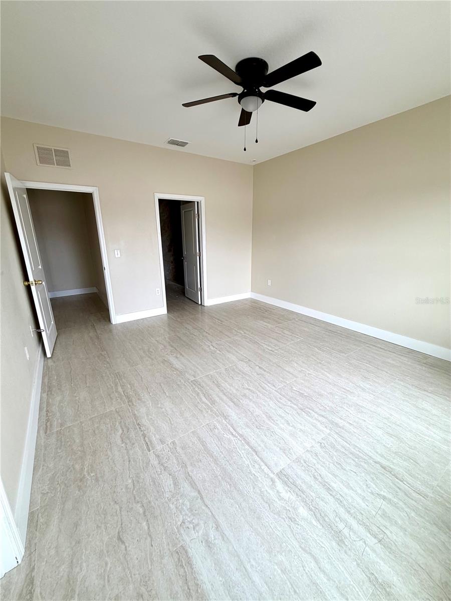 ST JAMES XING - Residential