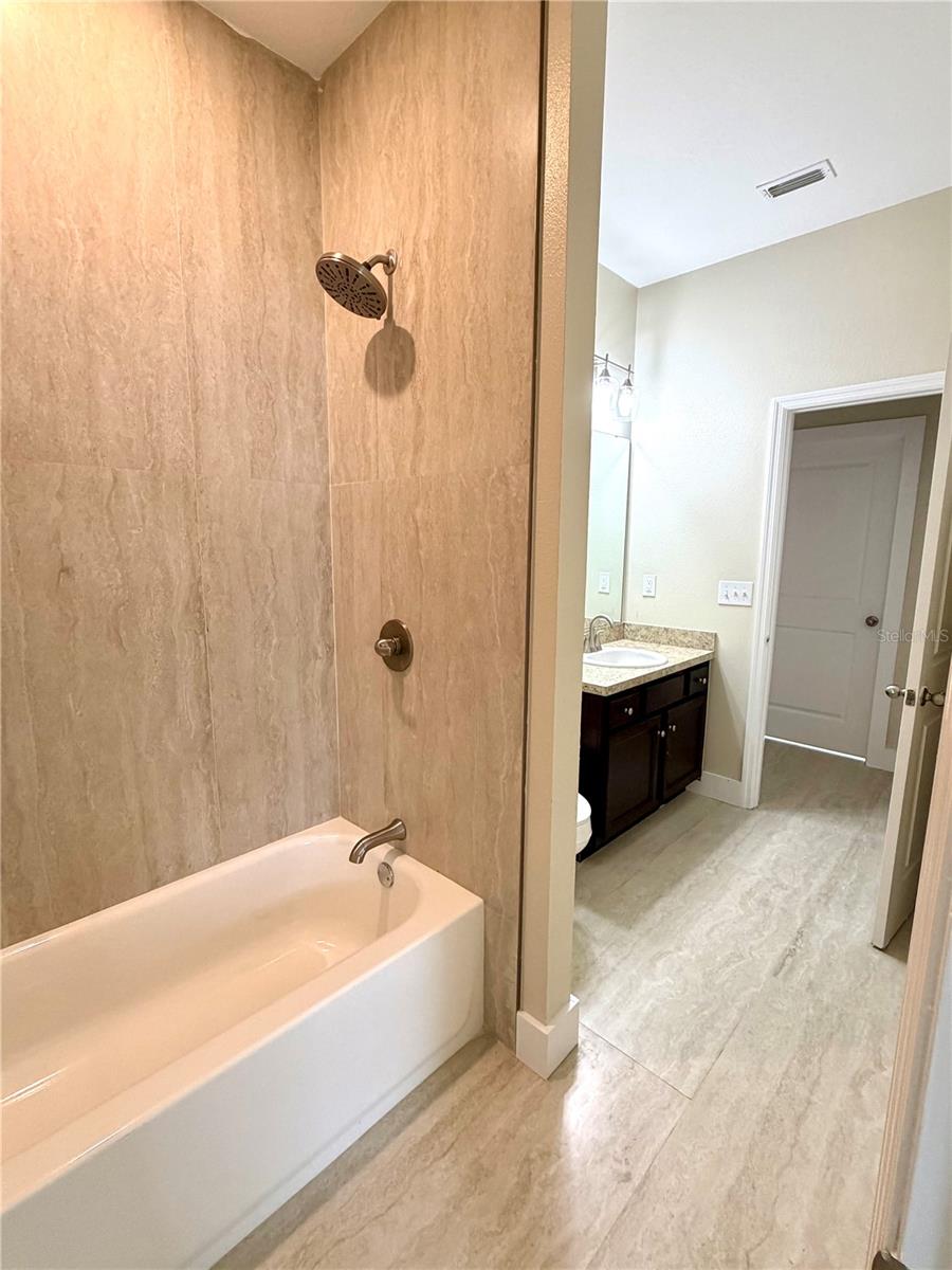 ST JAMES XING - Residential